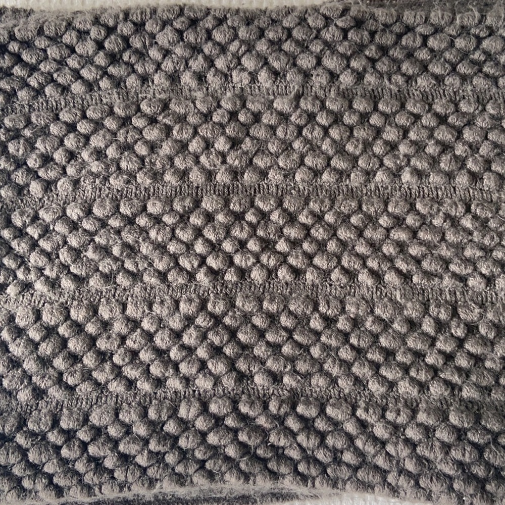 Infinity scarf - Picture 2 of 3
